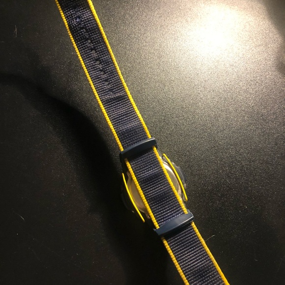 Baby-G Shock watch - Picture 5 of 6